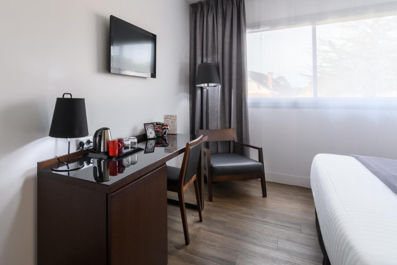 Hype Hotel Бискаррос Экстерьер фото
